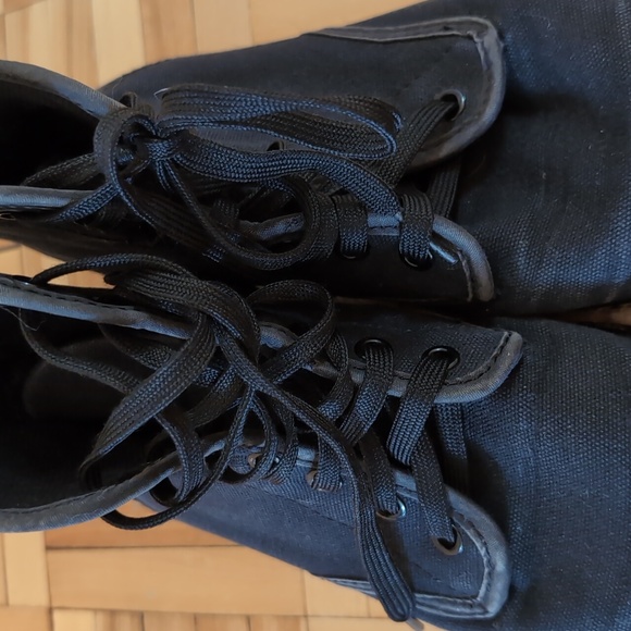 Dr. Martens Shoreditch Canva Boots Size 7 - Picture 7 of 7